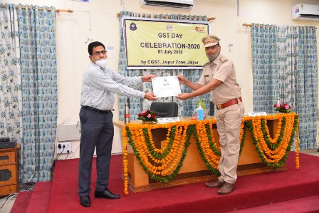 Chief Commissioner, CGST & CX Jaipur Zone awarding commendation certificates to the officers at the occasion of GST Day 2020 for exemplary work on 01.07.2020